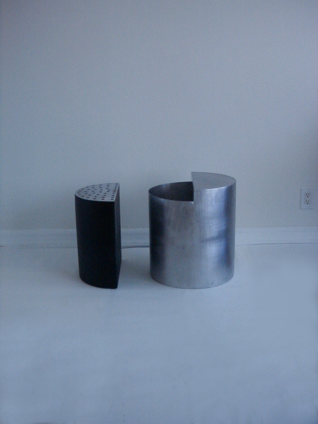 Vase Table