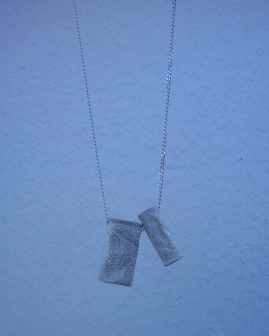 shell necklace
